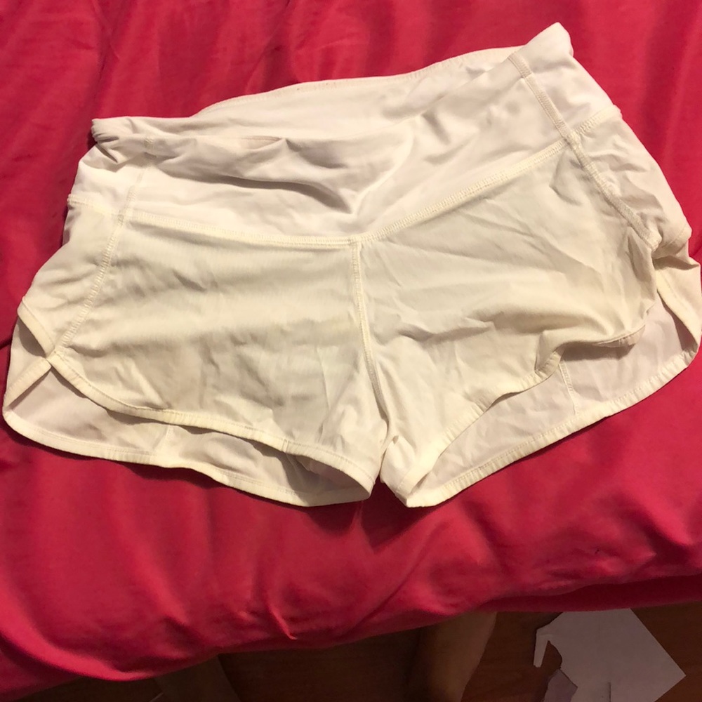 White lululemon shorts